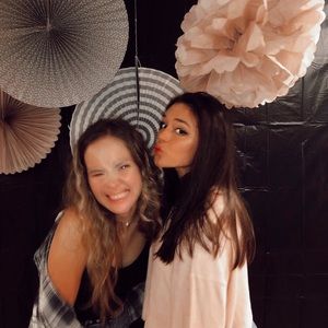 Meet your Posher, Paige